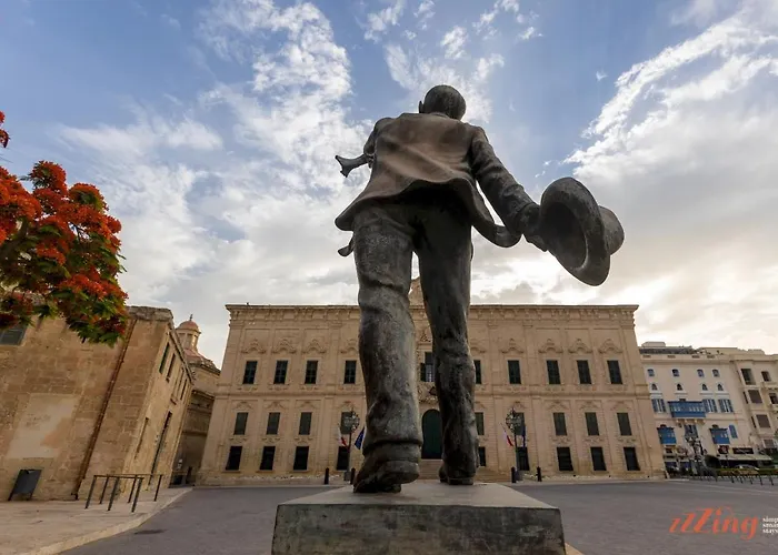 A In Malta's Capital * Valletta