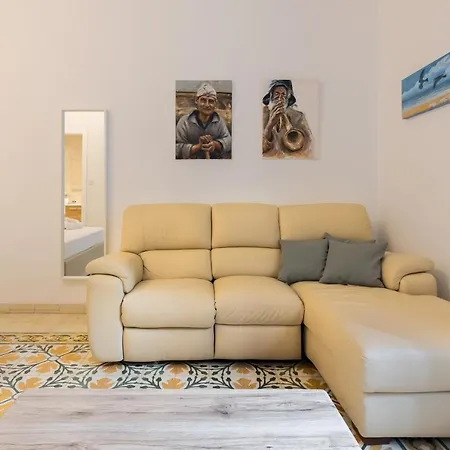 A In Malta's Capital Apartment Valletta